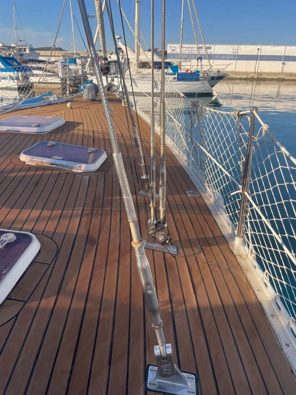 Northwind 435 1989