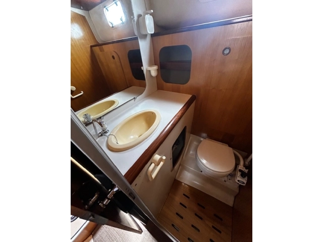 Beneteau Antares 800 1990