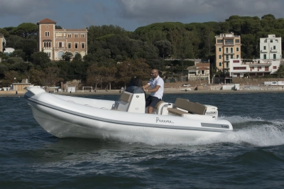 Foto del barco  Otros Blue Rib 19 2024