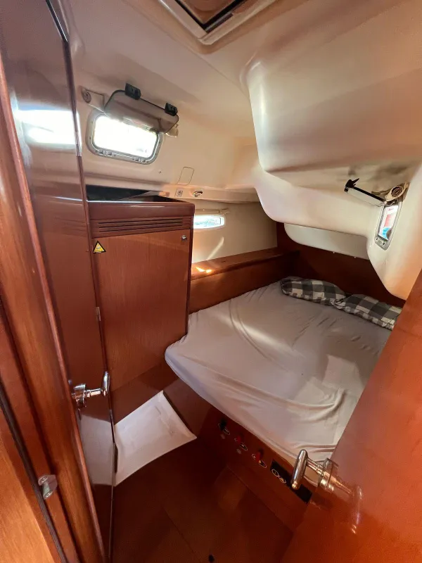 Beneteau Oceanis 40 2008