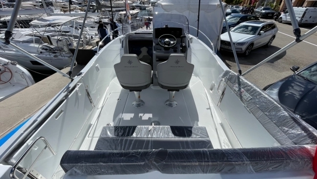 Jeanneau Cap Camarat 6.5 CC S3 2025