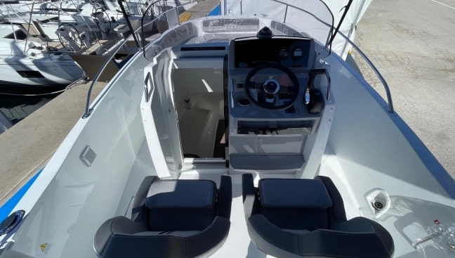 Jeanneau Cap Camarat 6.5 CC S3 2025