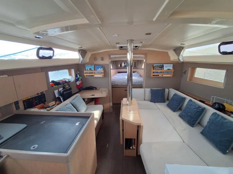 Beneteau Oceanis 41.1 2019