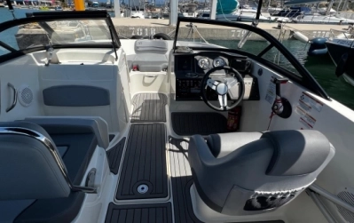 Foto del barco Bayliner VR5 VRSE 2022