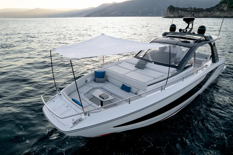 Azimut Verve 42 2025