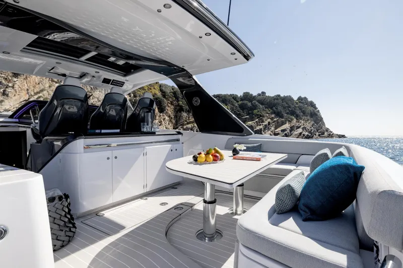 Azimut Verve 42 2025