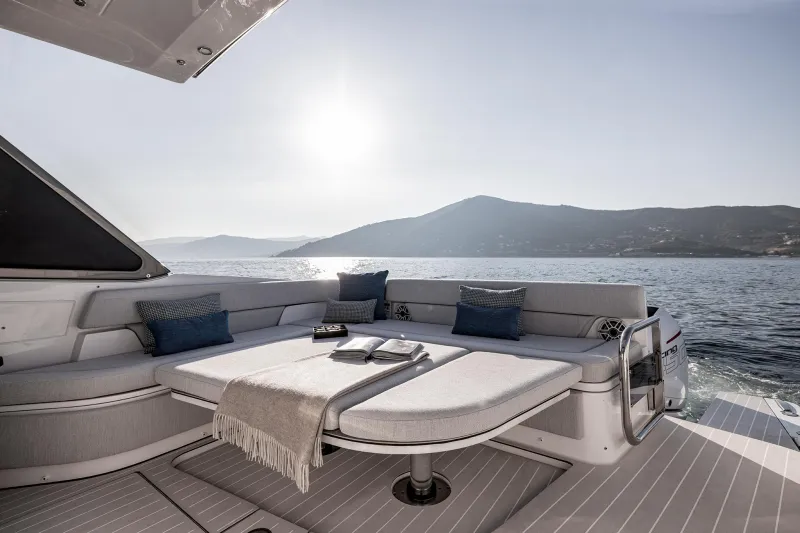 Azimut Verve 42 2025