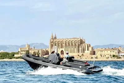 Foto del barco Blue Spirit 650 Inboard Jet Drive 2016