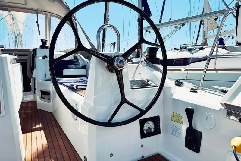 Beneteau Oceanis 34.1 2022