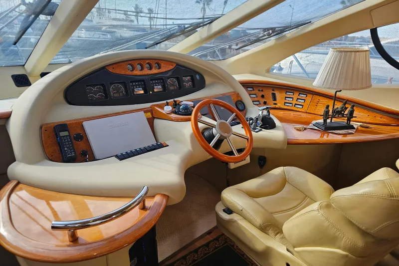 Azimut 55 2004