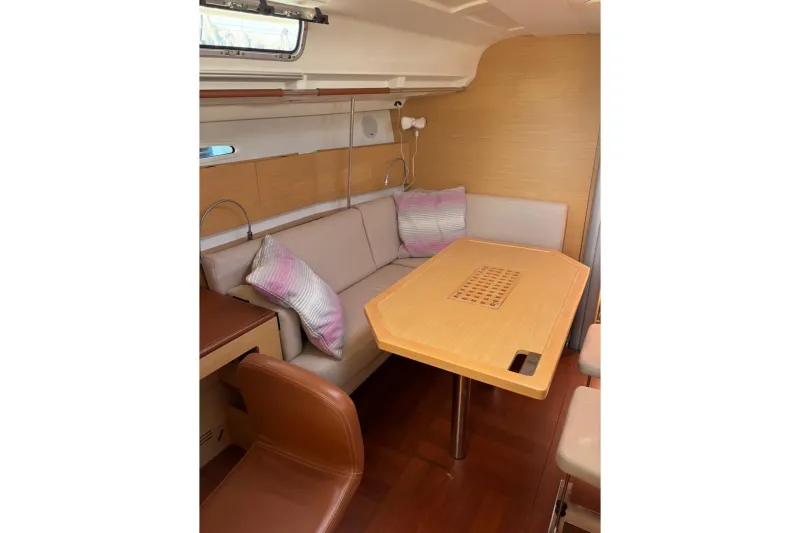 Beneteau First 45 2009