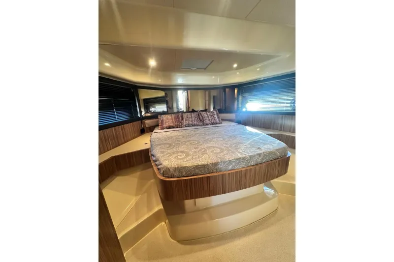 Azimut Magellano 43 2022