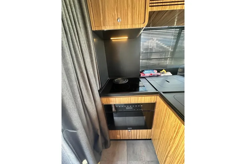 Azimut Magellano 43 2022