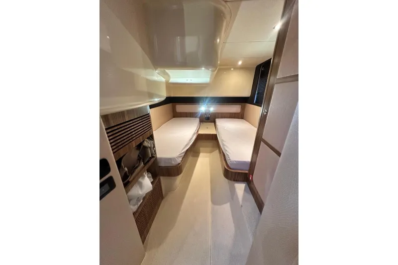 Azimut Magellano 43 2022