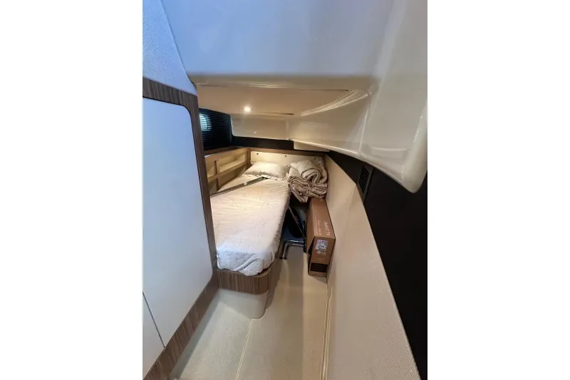 Azimut Magellano 43 2022