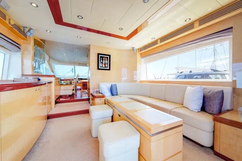 Horizon E70 - 1/8 Boat Share 2013