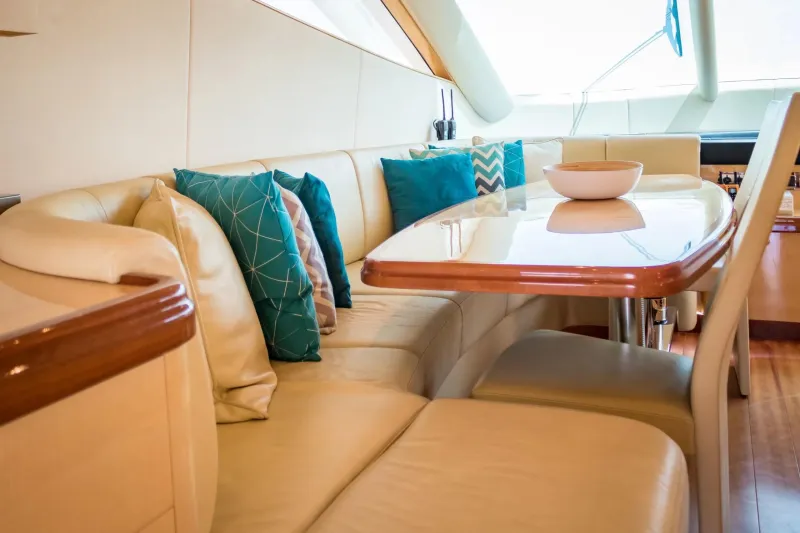 Horizon E70 - 1/8 Boat Share 2013