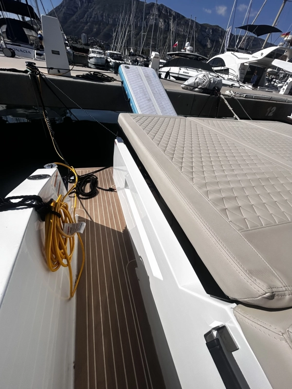 De Antonio Yachts D28 2024