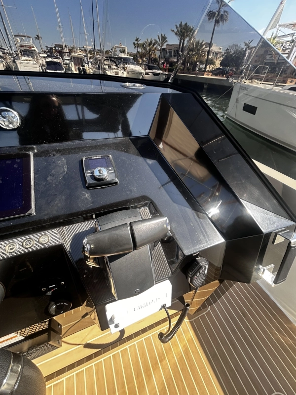 De Antonio Yachts D28 2024