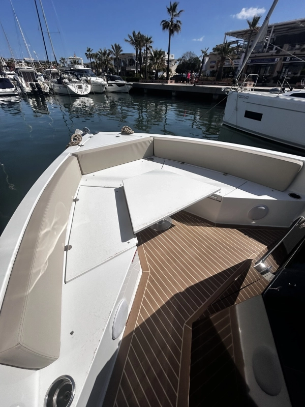 De Antonio Yachts D28 2024