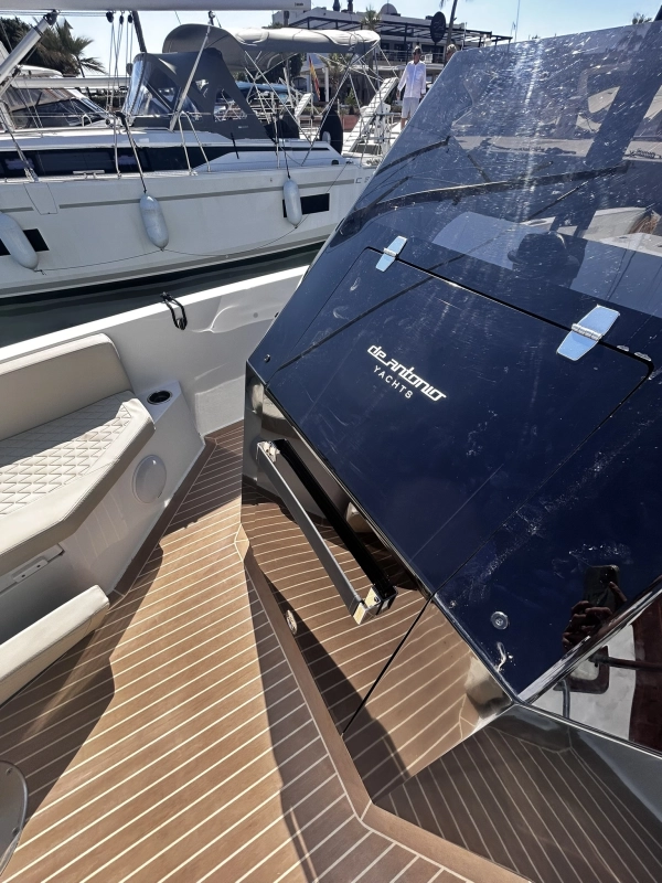 De Antonio Yachts D28 2024