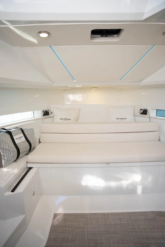 De Antonio Yachts D32 2026