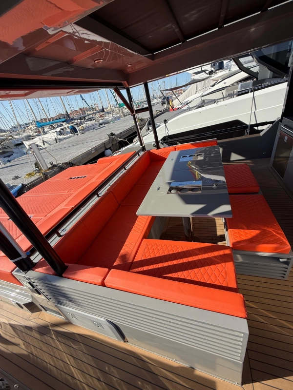 De Antonio Yachts D50 Coupé 2024