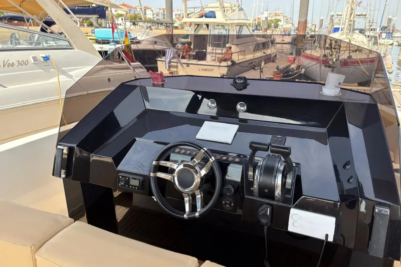 De Antonio Yachts D28 2023