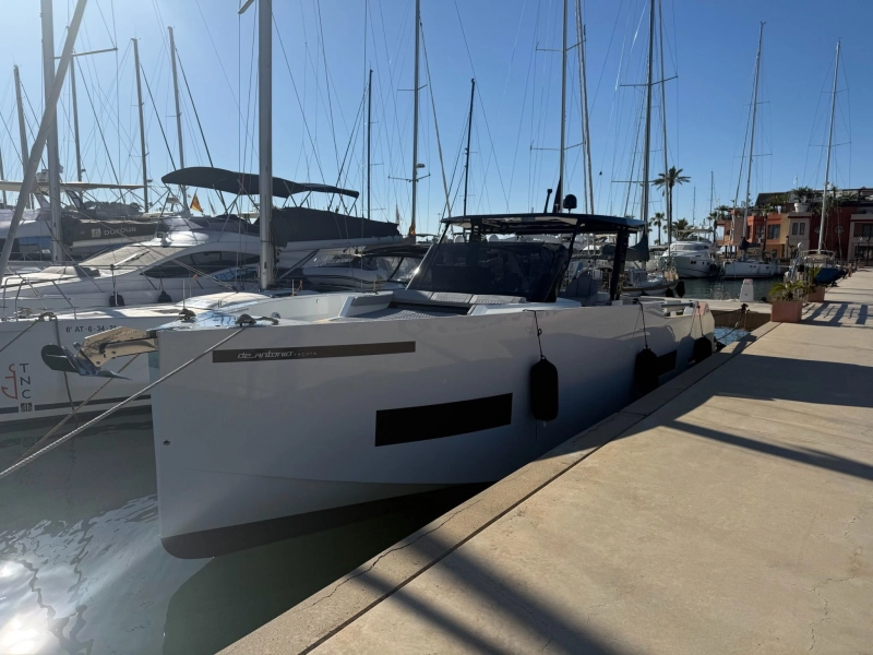 De Antonio Yachts D50 open 2025
