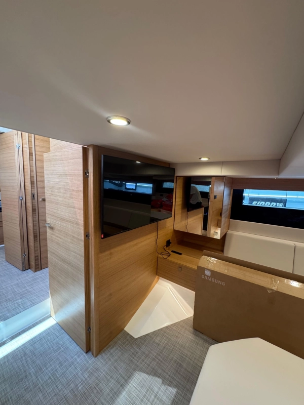 De Antonio Yachts D50 open 2025