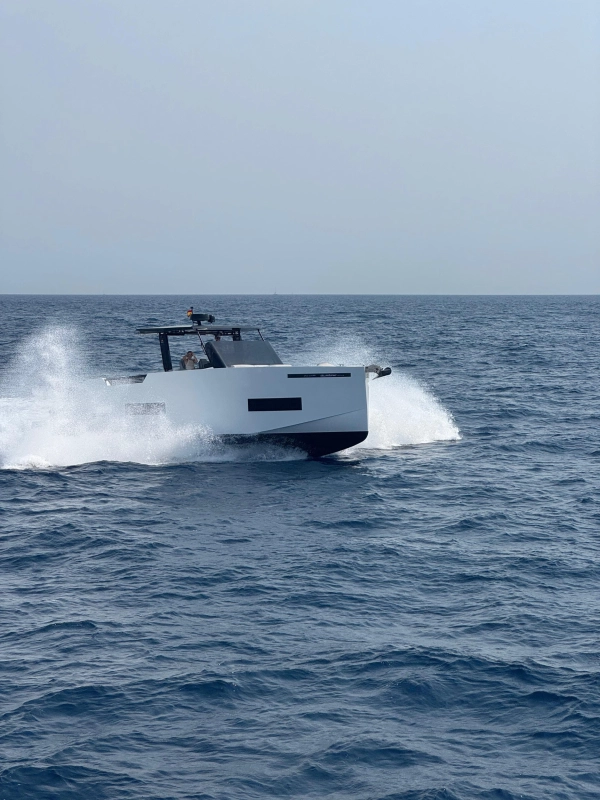 De Antonio Yachts D50 open 2025