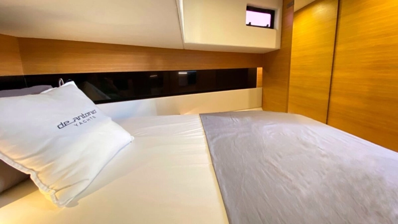 De Antonio Yachts D42 2020