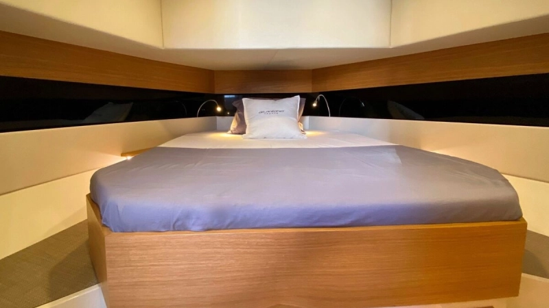 De Antonio Yachts D42 2020