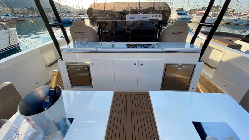 De Antonio Yachts D42 2020