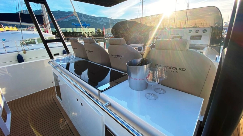 De Antonio Yachts D42 2020