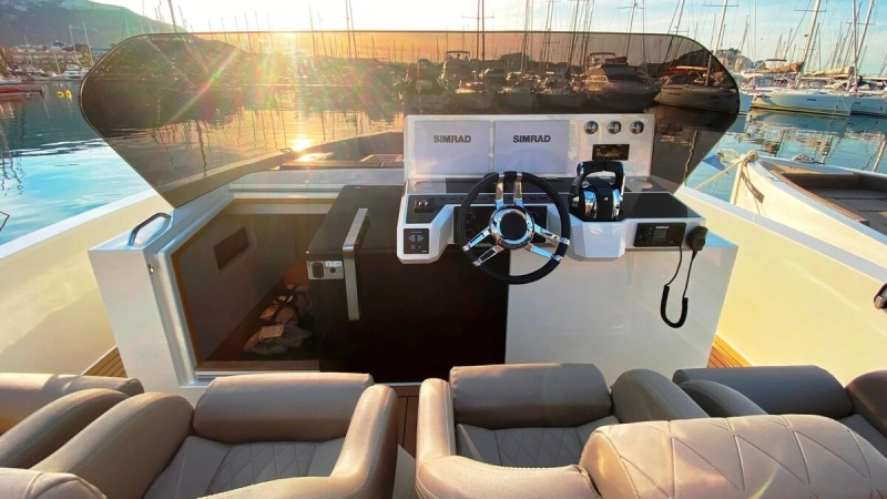 De Antonio Yachts D42 2020