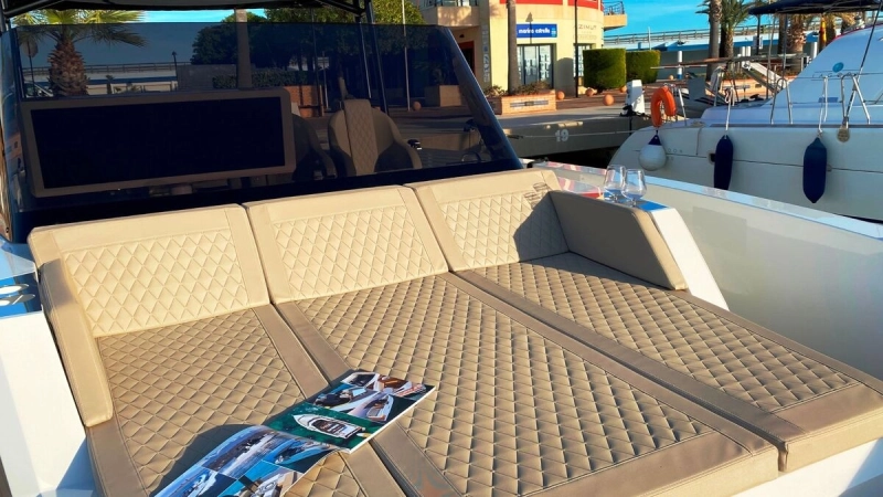 De Antonio Yachts D42 2020