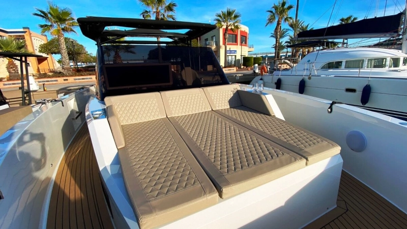 De Antonio Yachts D42 2020