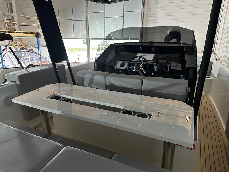 De Antonio Yachts D28 2024