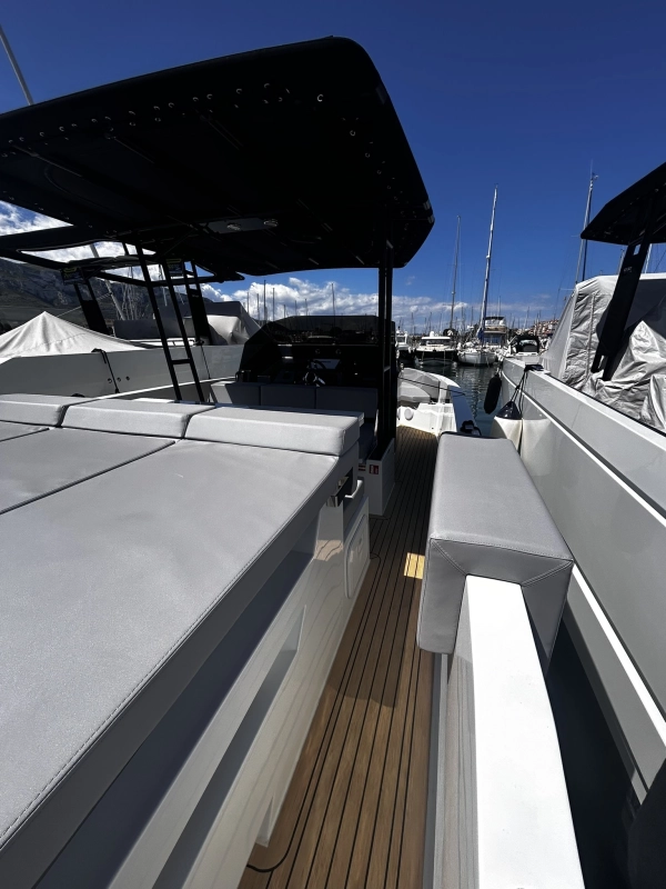 De Antonio Yachts D28 2024