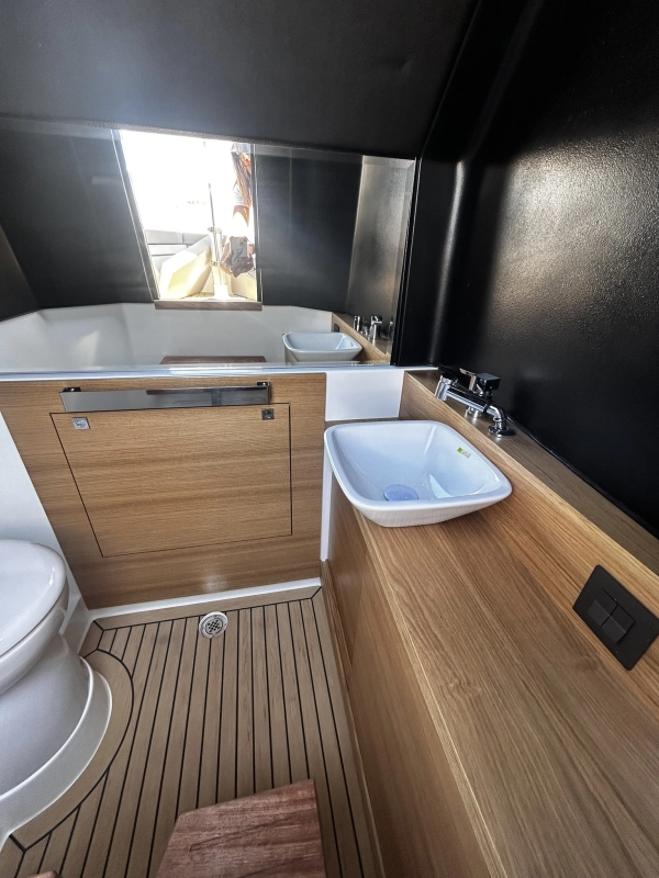 De Antonio Yachts D28 2024