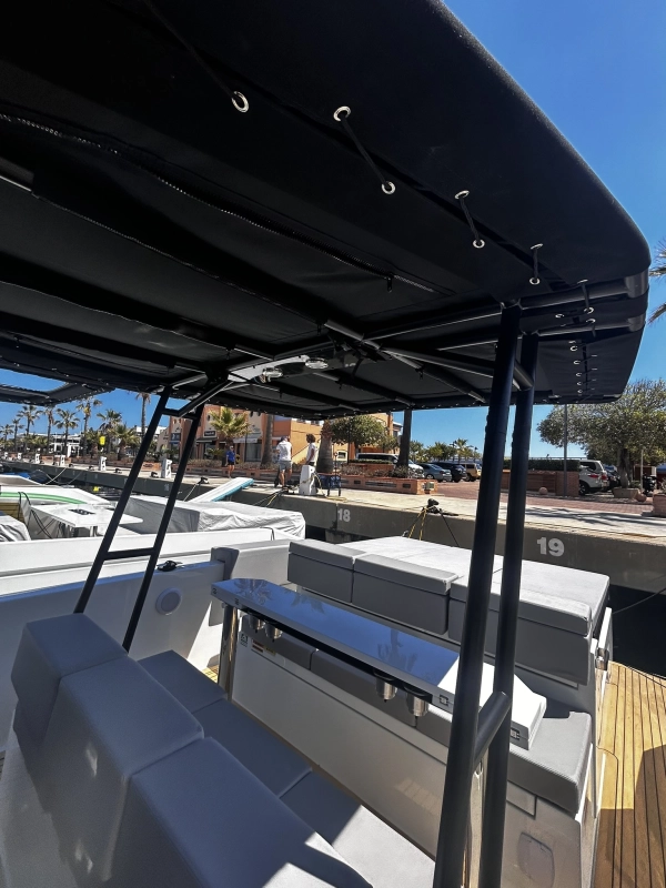 De Antonio Yachts D28 2024