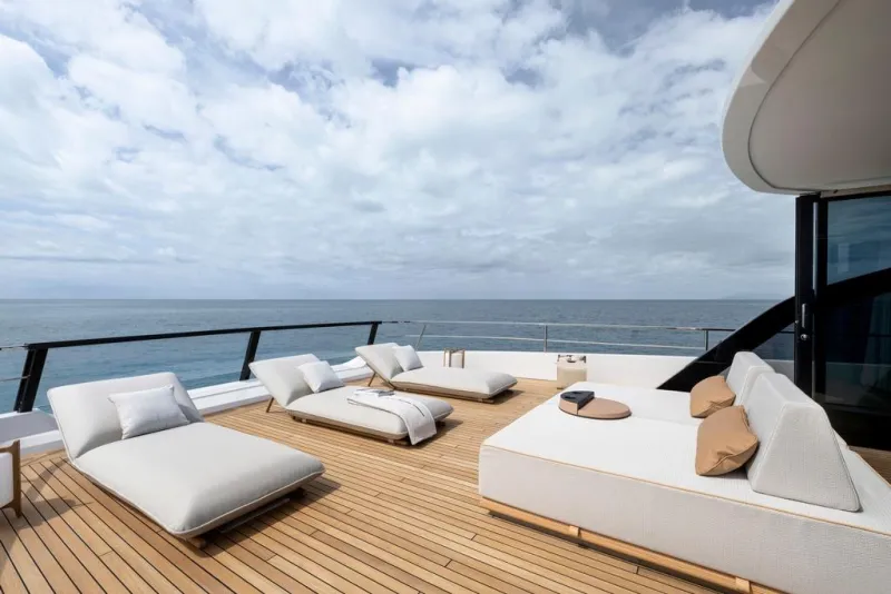 Azimut GRANDE 30M 2026