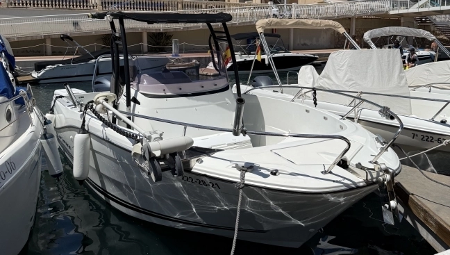 Jeanneau Cap Camarat 6.5 CC S3 2021