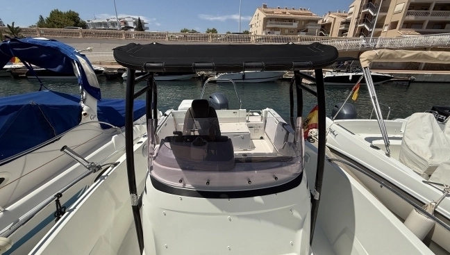 Jeanneau Cap Camarat 6.5 CC S3 2021