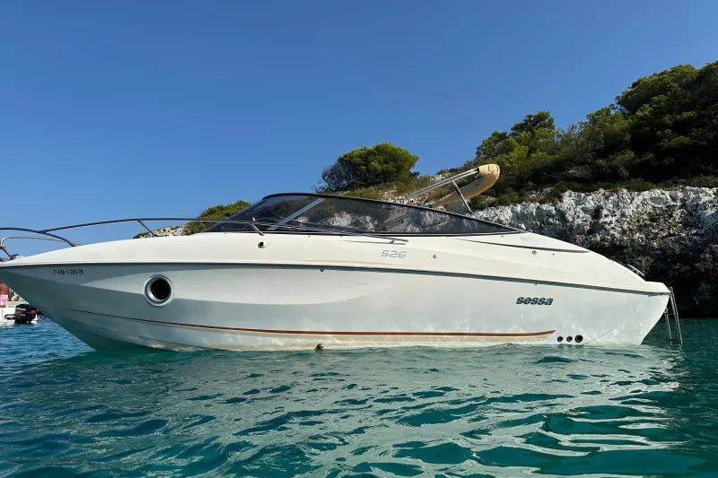 Sessa Marine S26 2008