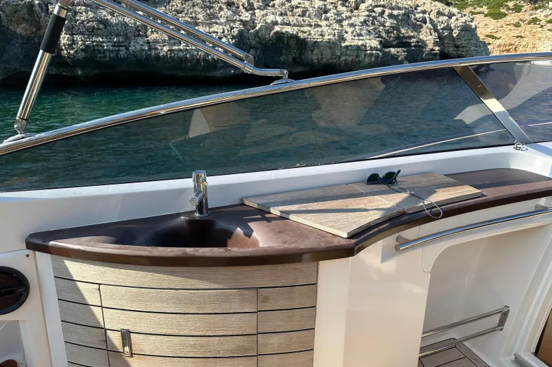 Sessa Marine S26 2008