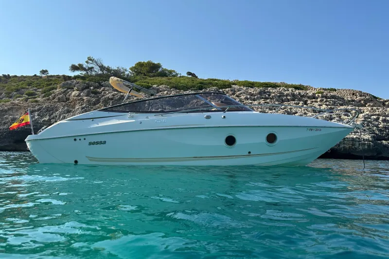 Sessa Marine S26 2008