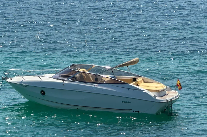 Sessa Marine S26 2008