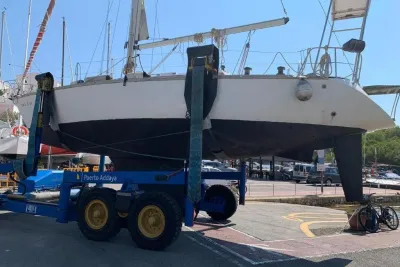 Foto del barco Dufour 39 1985